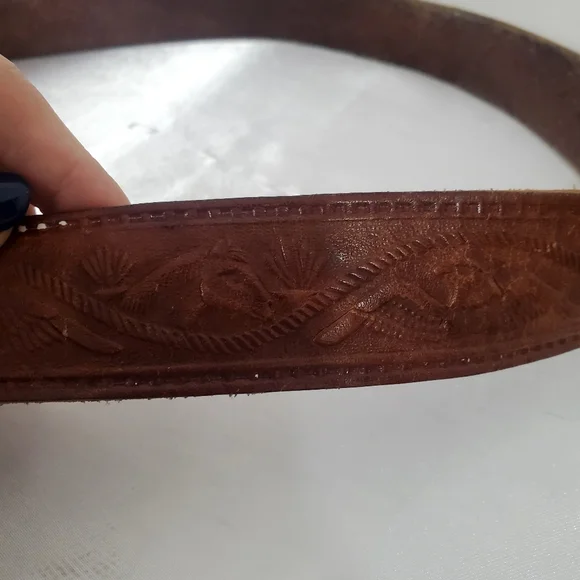 Vintage Men's Brown Western Leather Belt - Picture 5 of 11